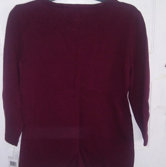 Maroon sweater NWT - Picture 3 of 3
